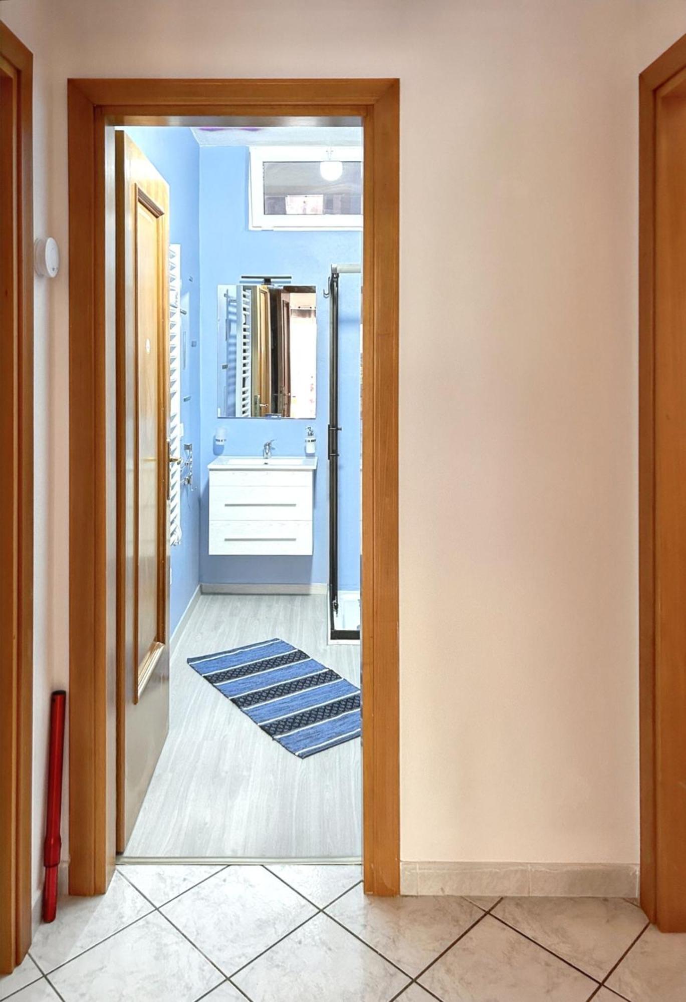 Cozy With Sea View In 80 M² Appartamento *